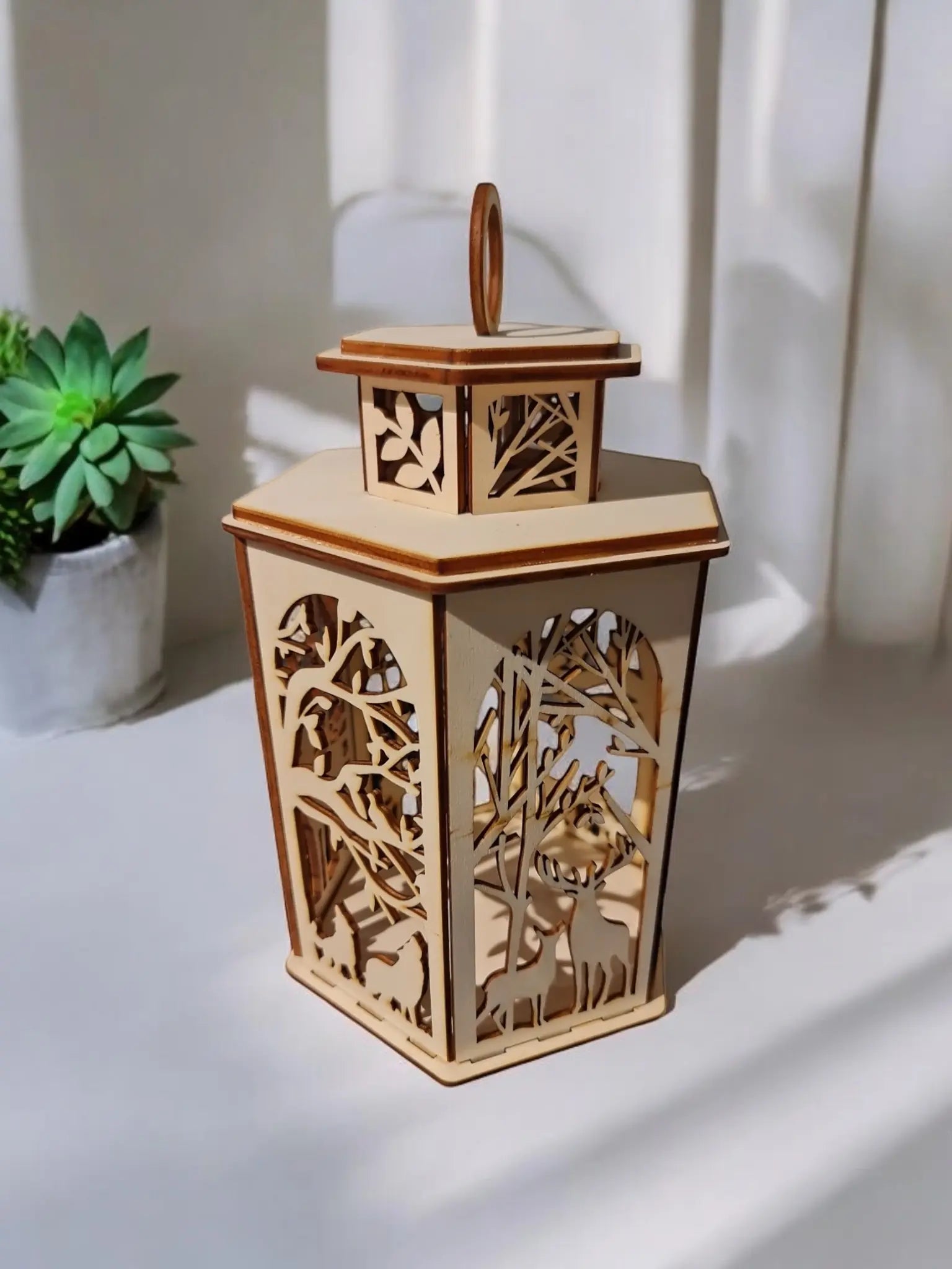 Lanterne en bois - l'AtelierPerso.ch